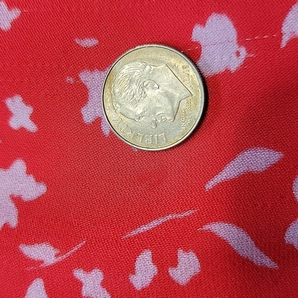 Parker Size S Primrose Combo Blouse, Flutter Sleeve, Gently Used Condition - Picture 16 of 16